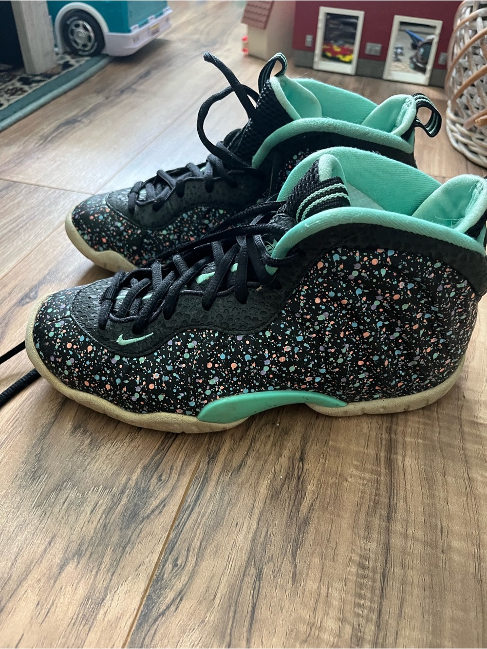 Nike Little Posite One Kids Black Speckled High-Top Sneakers with Teal Accents